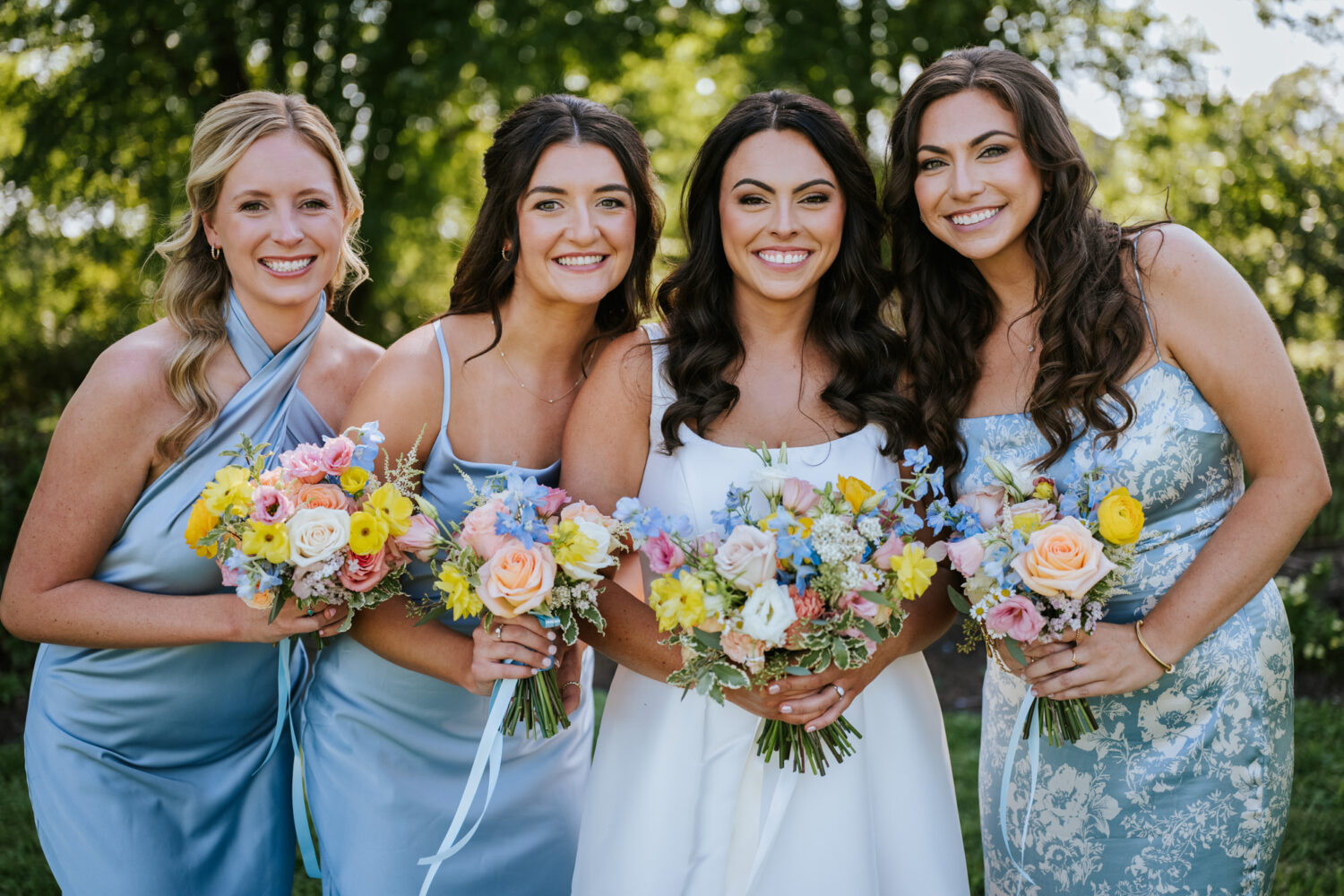 bridesmaids group photos