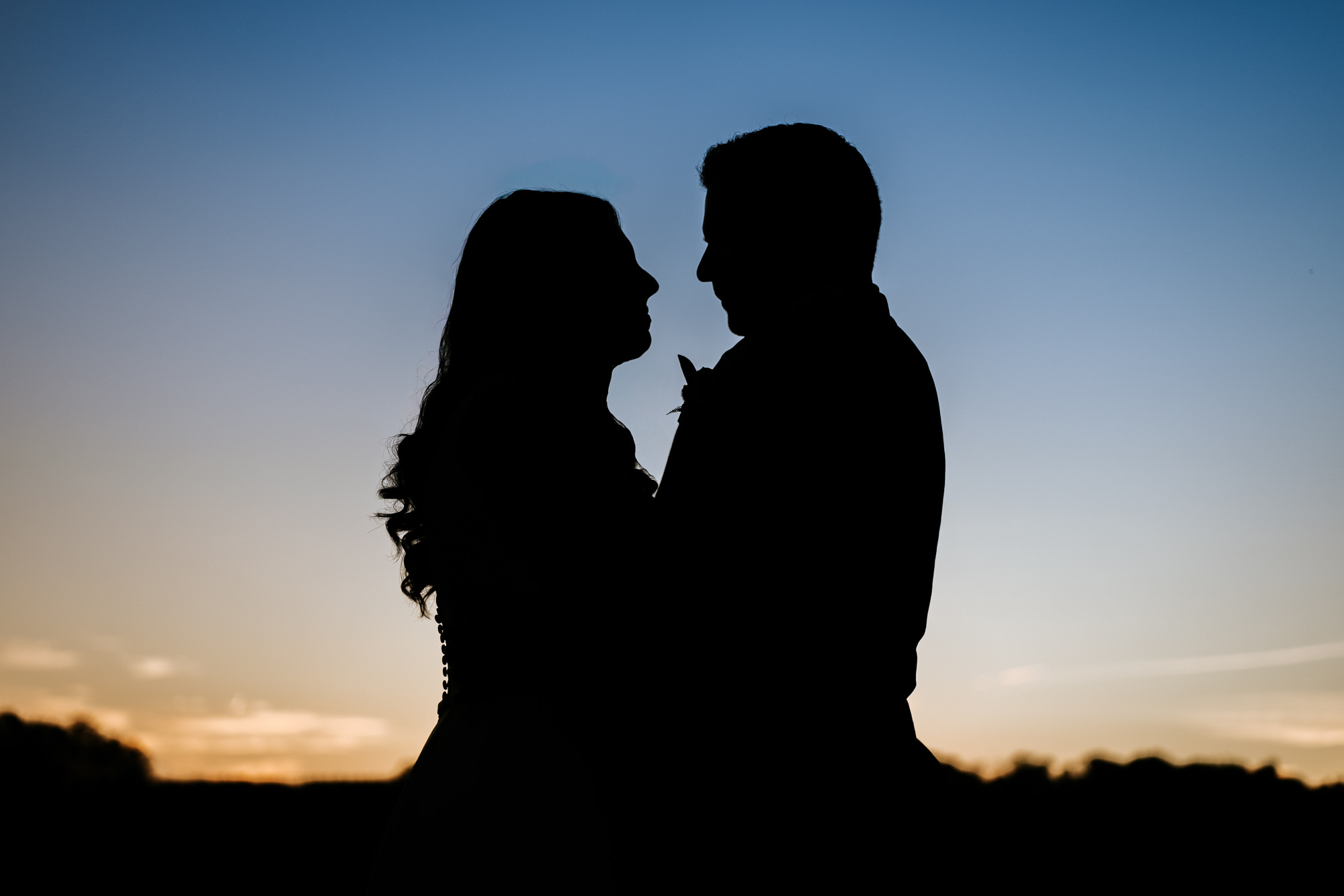 creative silhouette wedding photograph of a couple on their Northern Virginia wedding day