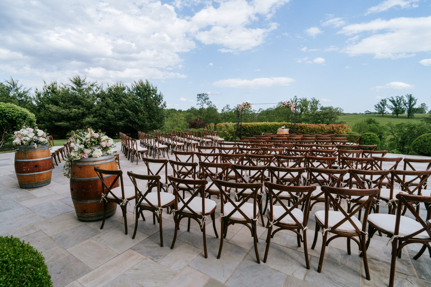 outdoor wedding ceremony shadow creek virginia